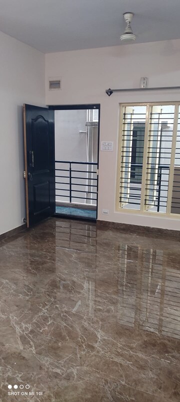 Room in 6+ BHK Independent House at Kammanahalli – for Sale