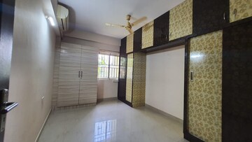 Room in 2 BHK Apartment at Whitefield – for Rent
