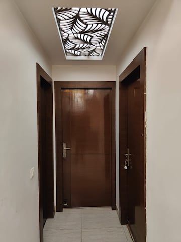Furnished Amenities in 3 BHK Apartment at ABA Ivy County, Sector 75 – for Rent
