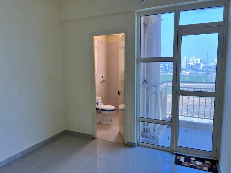 Room, pyramid-urban-homes-2 3 Bedroom 745 Sq.Ft. Apartment In Sector 86 Gurgaon 8796182