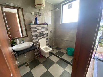 Bathroom in 3 BHK Apartment at Ansals Flexi Homes, Sector 57 – for Rent