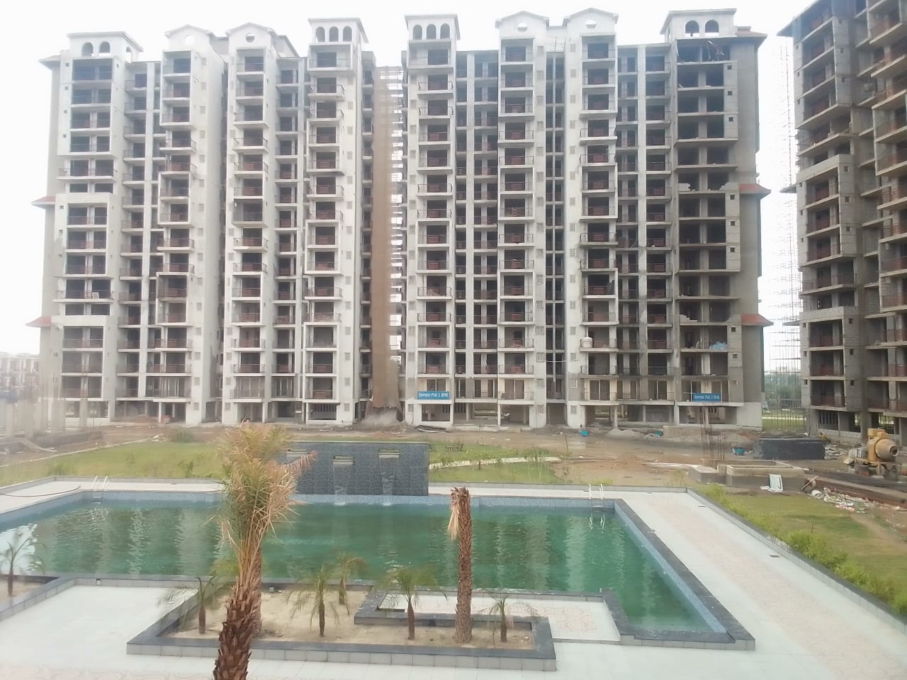 3 BHK 1750 Sq.Ft. Apartment in White Lily Residency