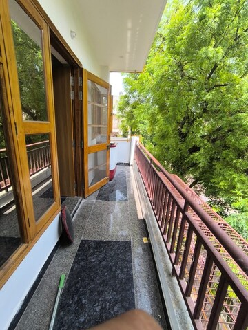 Balcony in 3 BHK Builder Floor at Green Fields Colony – for Rent
