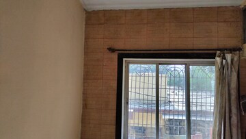 Room in 2 BHK Apartment at Moreshwar Krupa Apartment Datar Colony, Bhandup East – for Rent