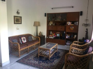 Living Room in 2 BHK Builder Floor at East Of Kailash – for Rent
