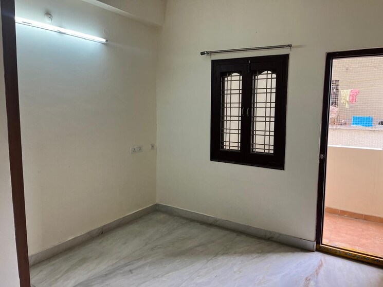 Room, kondapur 2 Bedroom 1100 Sq.Ft. Apartment In Kondapur Hyderabad 8791749