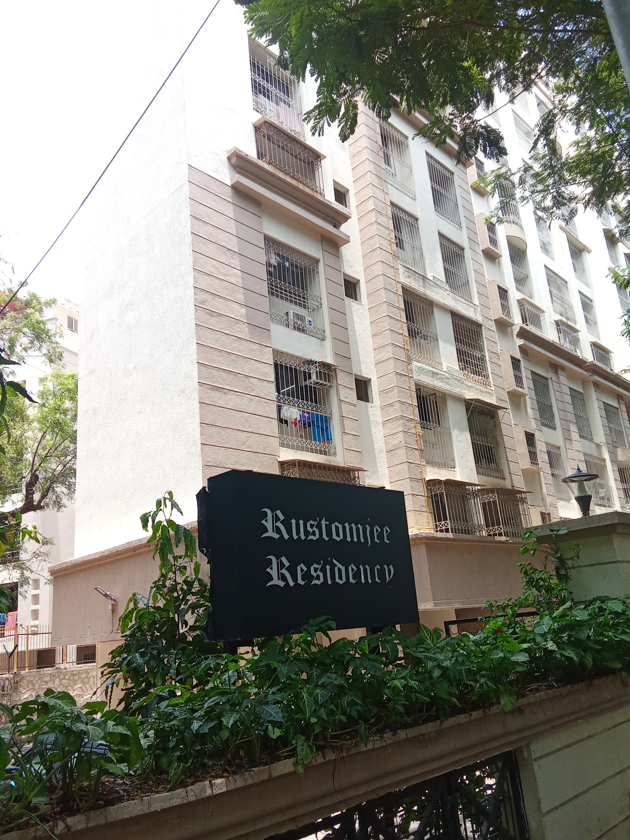 3 BHK Apartment For Rent in Rustomjee Regency