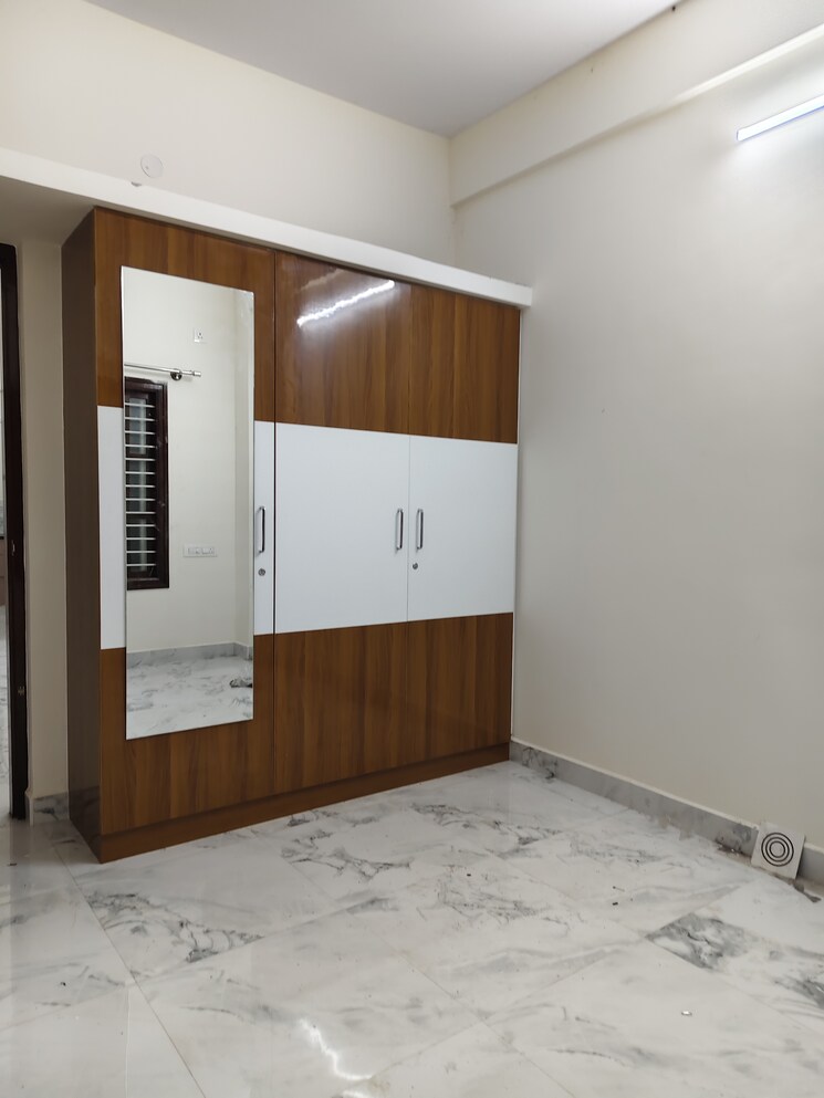 Room, indiranagar 2 Bedroom 1000 Sq.Ft. Builder Floor In Indiranagar Bangalore 8796303