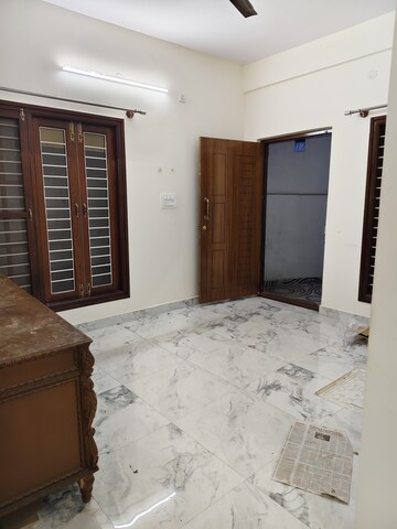 Room in 2 BHK Builder Floor at Indiranagar – for Rent