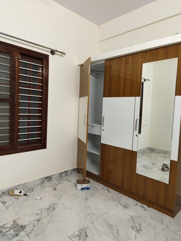 Room in 2 BHK Builder Floor at Indiranagar – for Rent