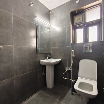 Bathroom in 5 BHK Builder Floor at Sector 45 – for Rent