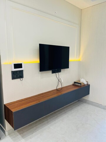 Kitchen in 2 BHK Builder Floor at Sector 43 – for Rent
