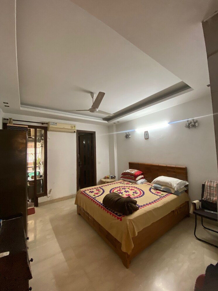Master Bedroom, greater kailash 3 Bedroom 200 Sq.Yd. Builder Floor In Greater Kailash Delhi 8796330