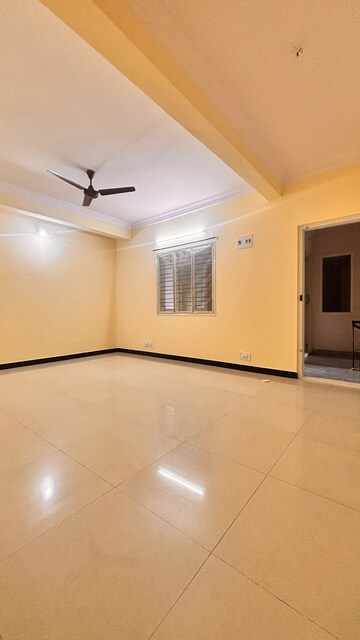 Room in 1 BHK Builder Floor at Dommlur, Domlur – for Rent