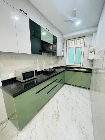 Kitchen in 2 BHK Builder Floor at SS Mayfield Gardens, Sector 51 – for Rent