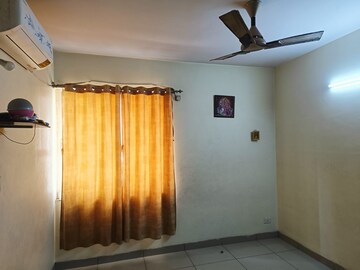 Furnished Amenities in 1 BHK Apartment at Prestige Royale Gardens, Gantiganahalli – for Rent