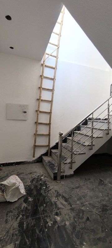 Staircase in 3 BHK Independent House at BPTP Amstoria Country Floor, Sector 102 – for Rent
