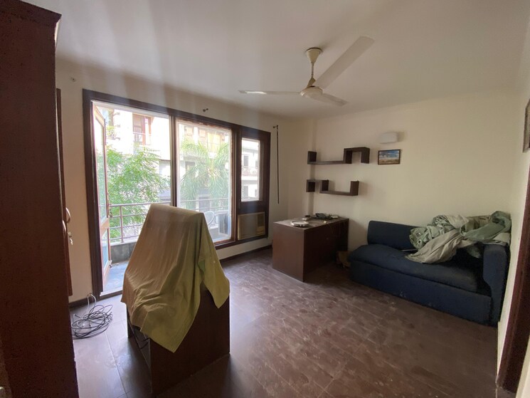 Living Room, greater kailash part 3 3 Bedroom 217 Sq.Yd. Builder Floor In Greater Kailash Part 3 Delhi 8796366