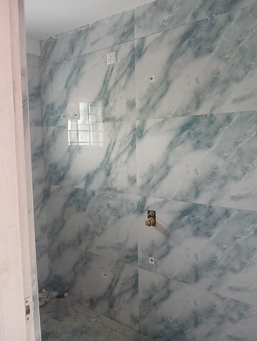 Bathroom in 2 BHK Apartment at Halasuru – for Rent