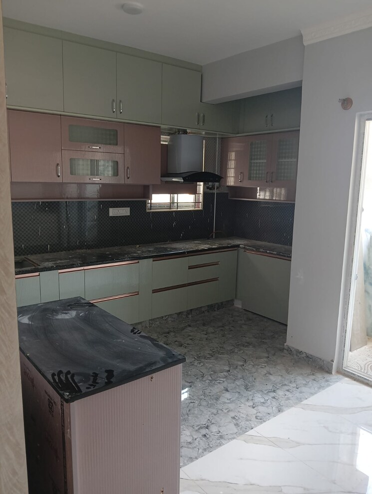 Kitchen, halasuru 2 Bedroom 1000 Sq.Ft. Apartment In Halasuru Bangalore 8796372