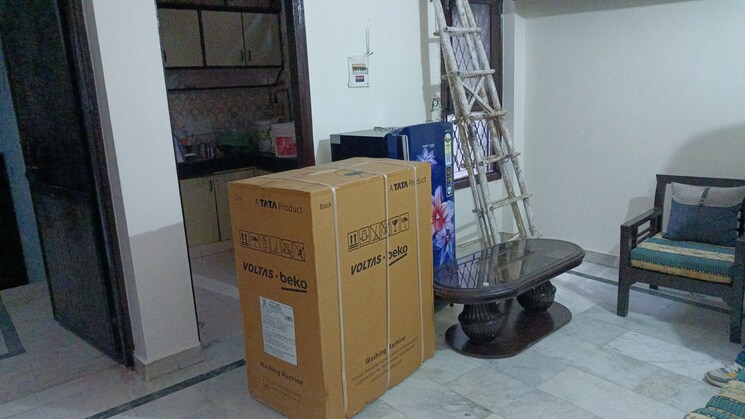 Living Room, vaishali sector 5 1 Bedroom 550 Sq.Ft. Builder Floor In Vaishali Sector 5 Ghaziabad 8796403