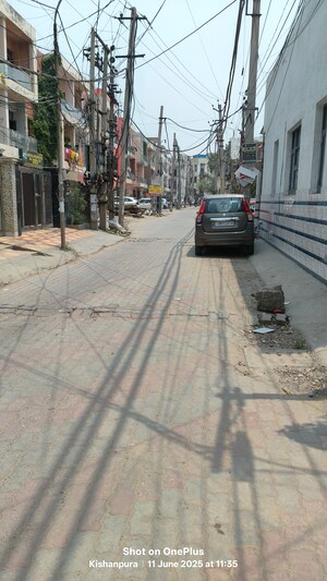 Parking in 2 BHK Independent House at Ambala Highway – for Sale