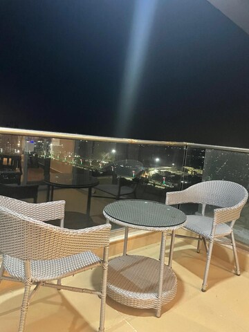 3 BHK Apartment – Exterior View View at Supertech Supernova Nova Residences, Sector 94 - for Rent
