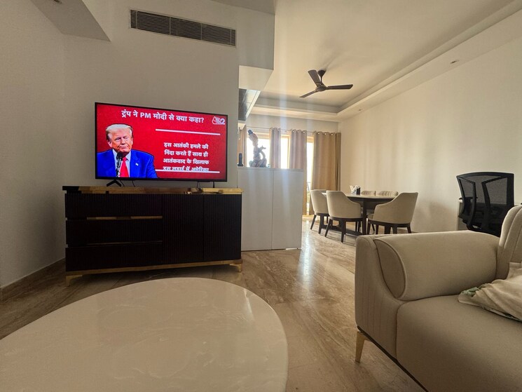 Living Room, supertech-supernova-nova-residences 3 Bedroom 2105 Sq.Ft. Apartment In Sector 94 Noida 8796434