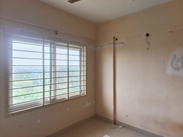 Room in 3 BHK Apartment at Shriram Sahaana, Yelahanka – for Rent