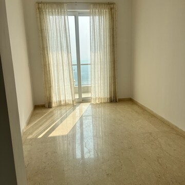 Room in 4 BHK Apartment at Conscient Hines Elevate, Sector 59 – for Rent