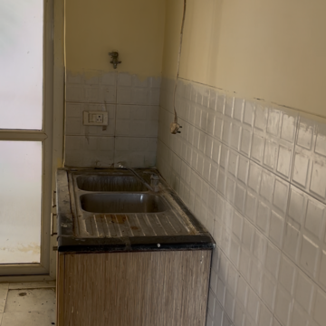Bathroom in 2 BHK Apartment at BPTP The Resort, Mortzapur – for Sale