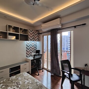 Gym in 2.5 BHK Apartment at Jm Orchid, Sector 76 – for Rent