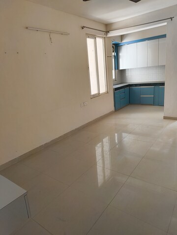 Room in 2 BHK Apartment at Shree Vardhman Green Court, Sector 90 – for Rent