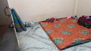 Room in 1 BHK Builder Floor at Vaishali Sector 3 – for Sale