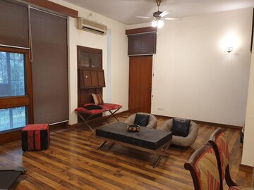 Gym in 3 BHK Builder Floor at Gulmohar Park – for Rent