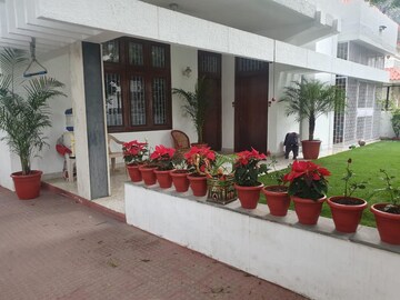 Bedroom in 3 BHK Builder Floor at Gulmohar Park – for Rent