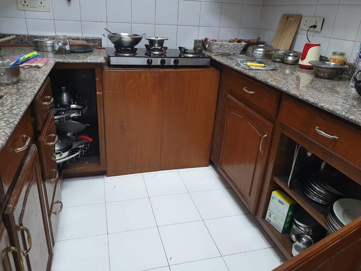 Kitchen, gulmohar park 3 Bedroom 400 Sq.Yd. Builder Floor In Gulmohar Park Delhi 8796525