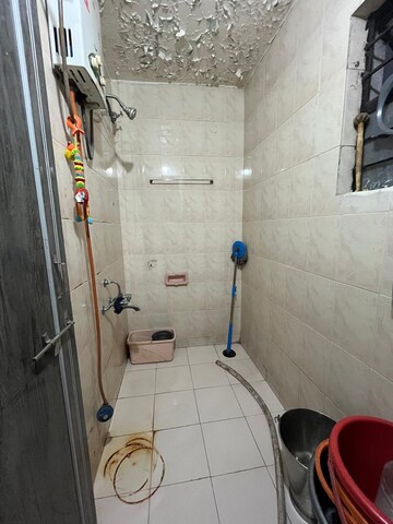 Bathroom in 2 BHK Apartment at Vrindavan Park Kothrud, Kothrud – for Rent