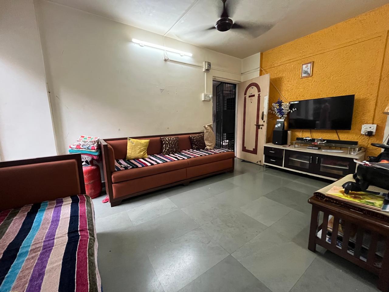 2 BHK Apartment For Rent in Vrindavan Park Kothrud
