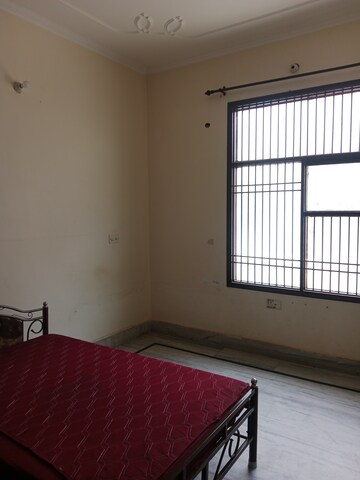 Bedroom in 2.5 BHK Builder Floor at Sector 18 – for Rent