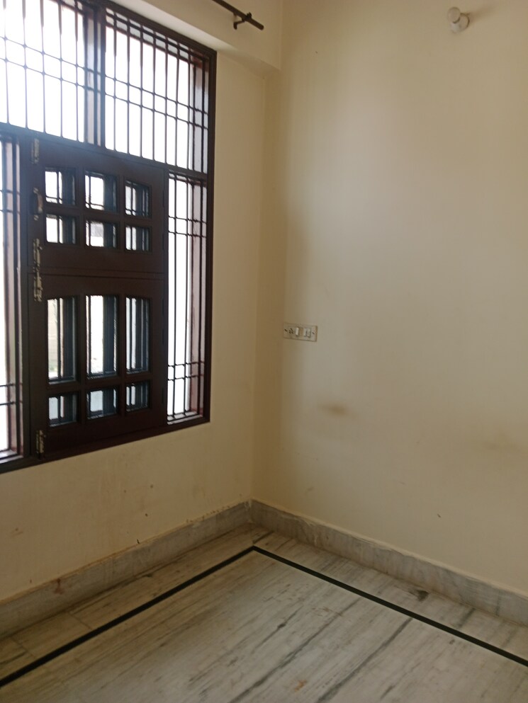Room, sector 18 2.5 Bedroom 1752 Sq.Ft. Builder Floor In Sector 18 Panipat 8796560