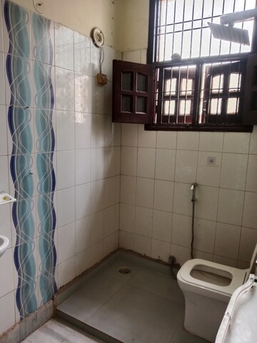 Bathroom in 2.5 BHK Builder Floor at Sector 18 – for Rent