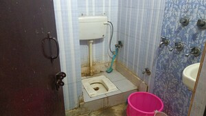 Bathroom in 1 BHK Builder Floor at Vaishali Sector 3 – for Sale