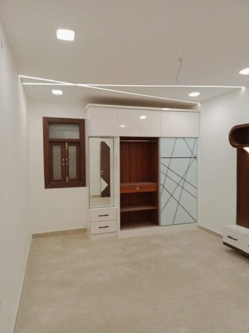 Room in 2 BHK Builder Floor at Burari – for Sale