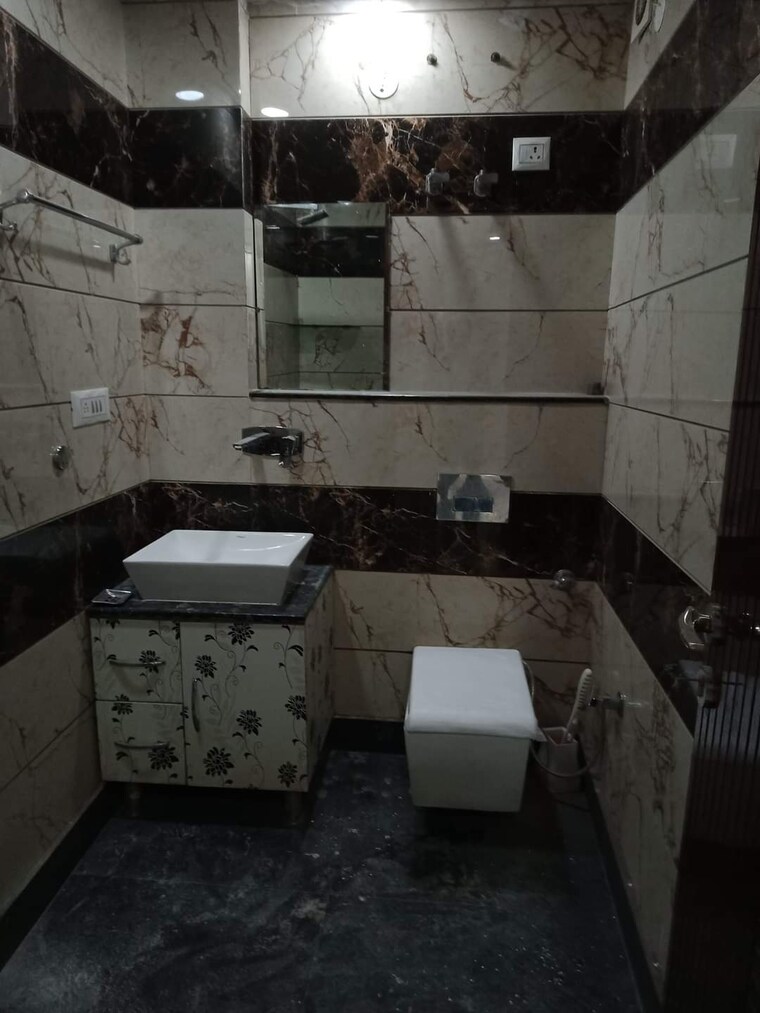 Kitchen, burari 2 Bedroom 75 Sq.Yd. Builder Floor In Burari Delhi 8796573