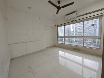 Room in 2 BHK Apartment at Metro Swiss Boulevard Chembur, Chembur – for Rent