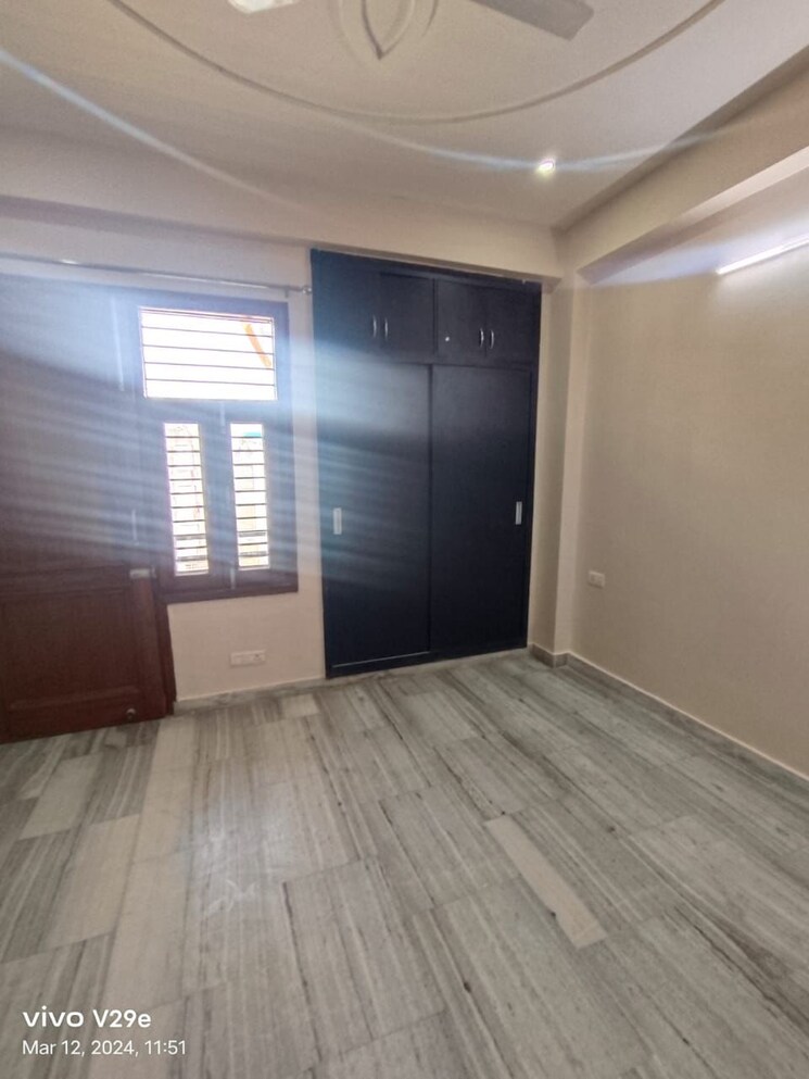 Bedroom, sector 57 3 Bedroom 204 Sq.Yd. Builder Floor In Sector 57 Gurgaon 8796600