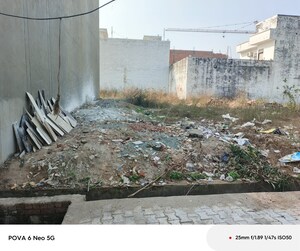  Plot For Sale in Dlf Ankur Vihar