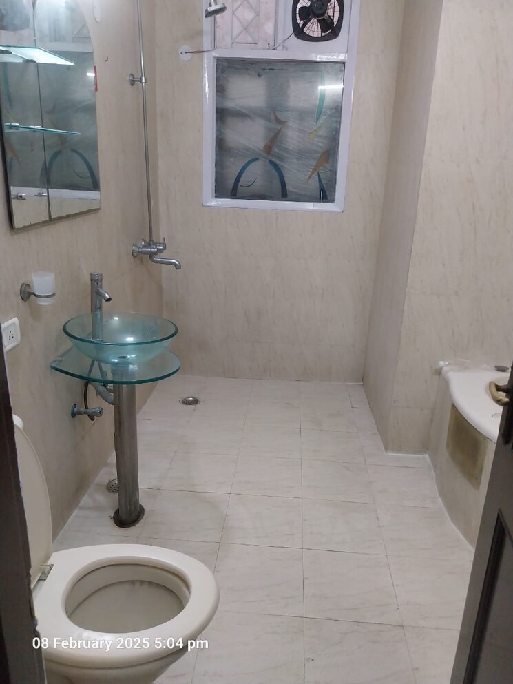Bathroom, ansal-sushant-lok-i 3 Bedroom 2800 Sq.Ft. Apartment In Sector 43 Gurgaon 8796592