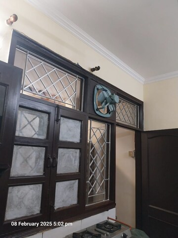 Kitchen in 3 BHK Apartment at Ansal Sushant Lok I, Sector 43 – for Rent